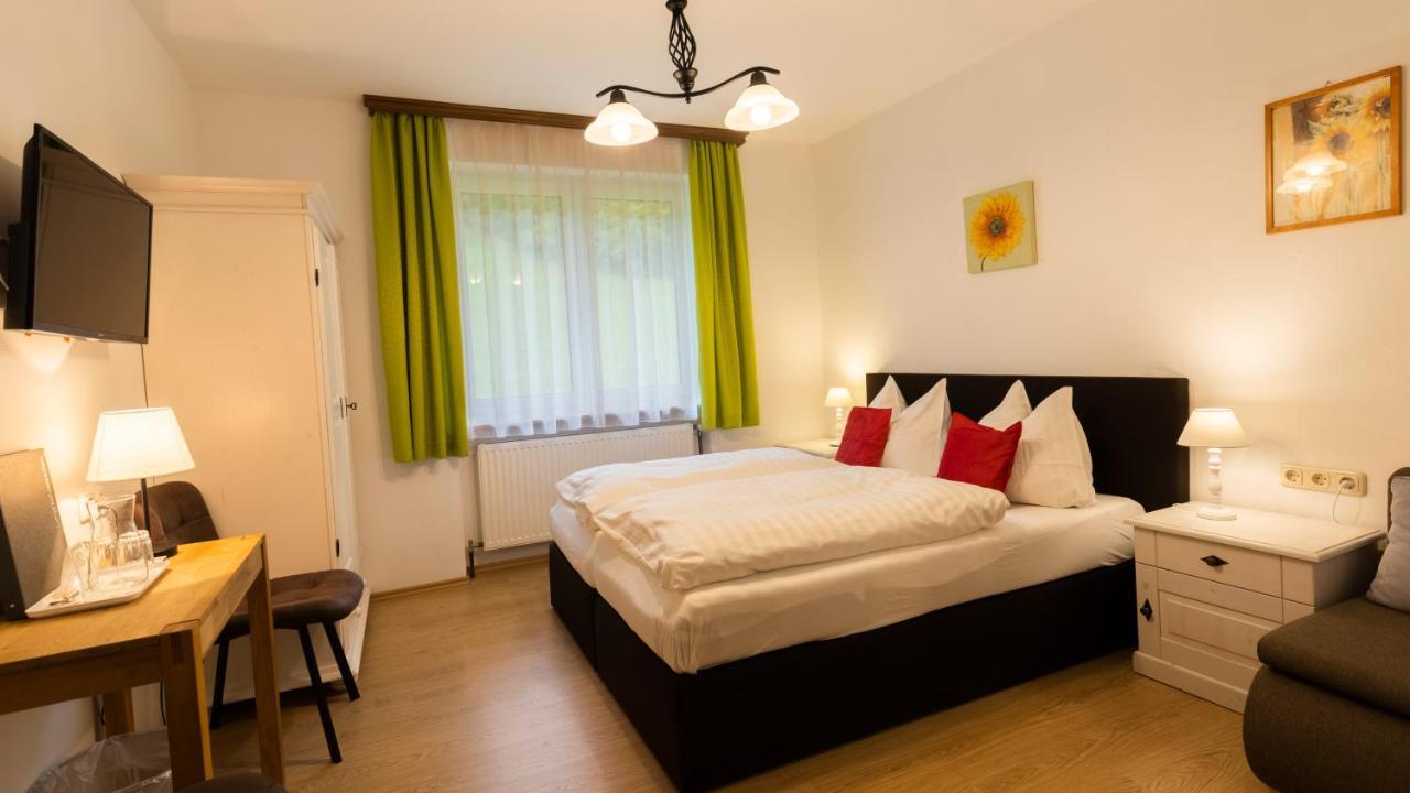 Alpenhotel Ensmann Lassing  Екстериор снимка